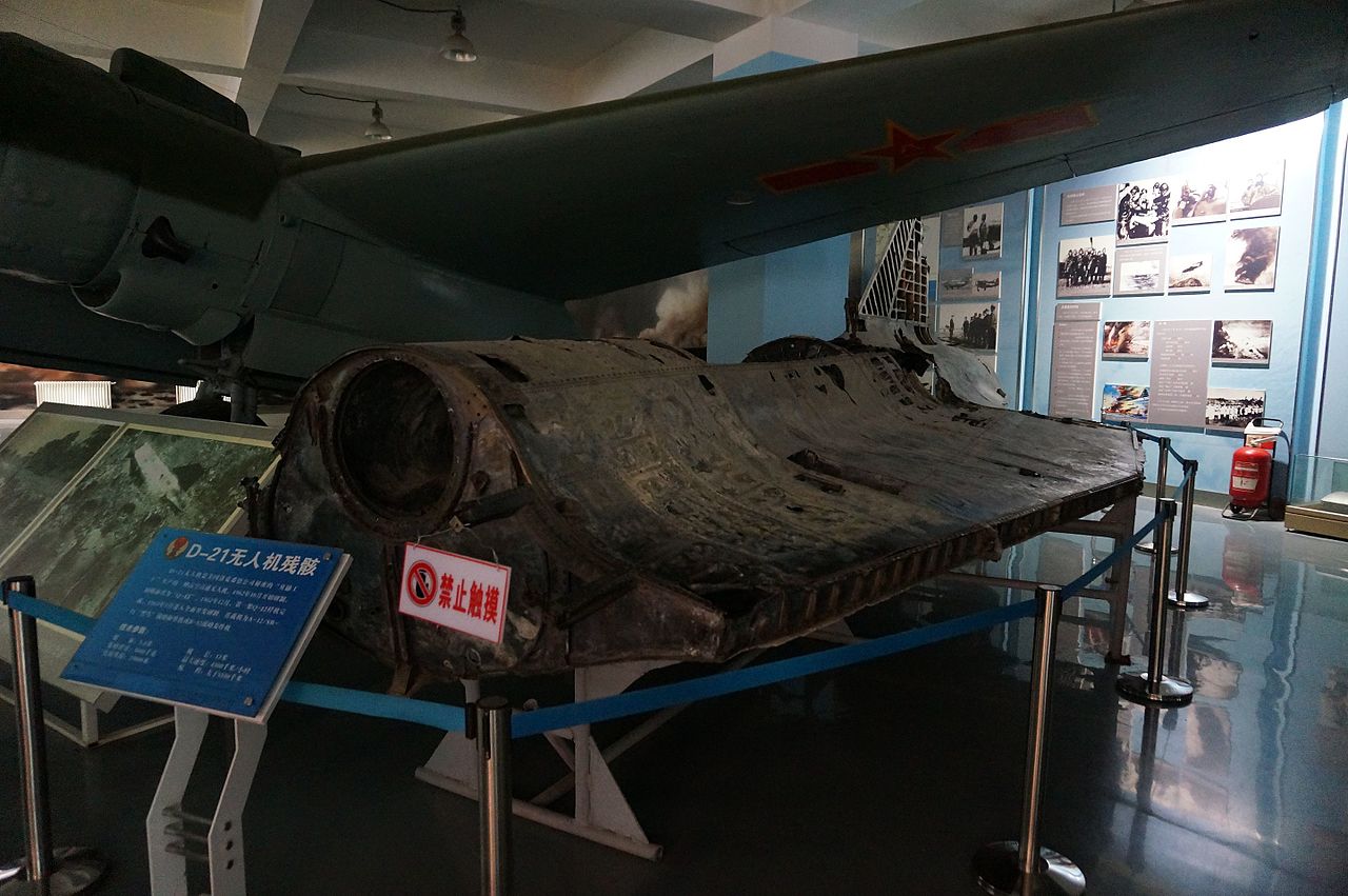 Lockheed_D-21_Wreck_in_China_Aviation_Museum.jpg