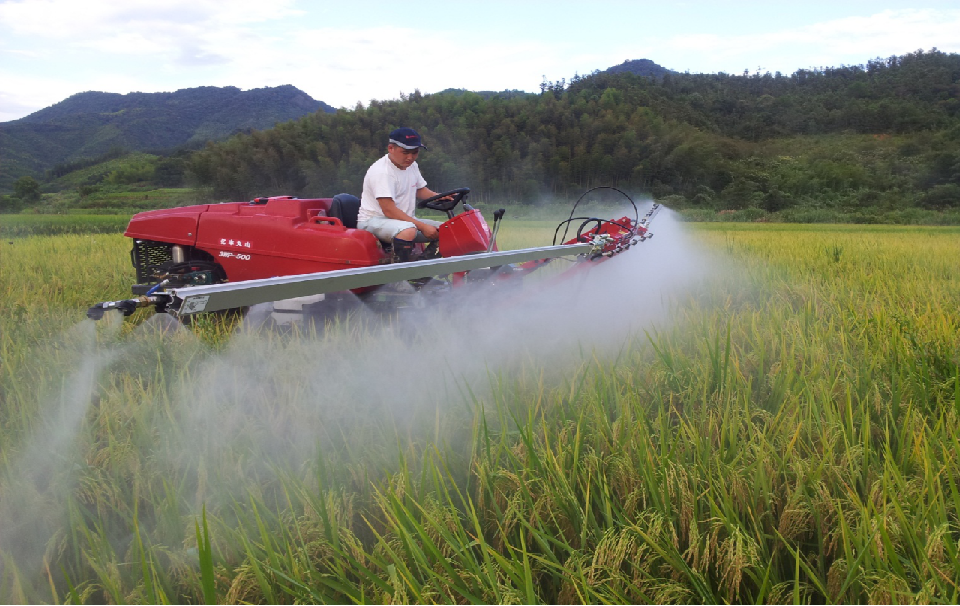 4 农药植保机械的发展与现状 - 无人机植保 · 语雀