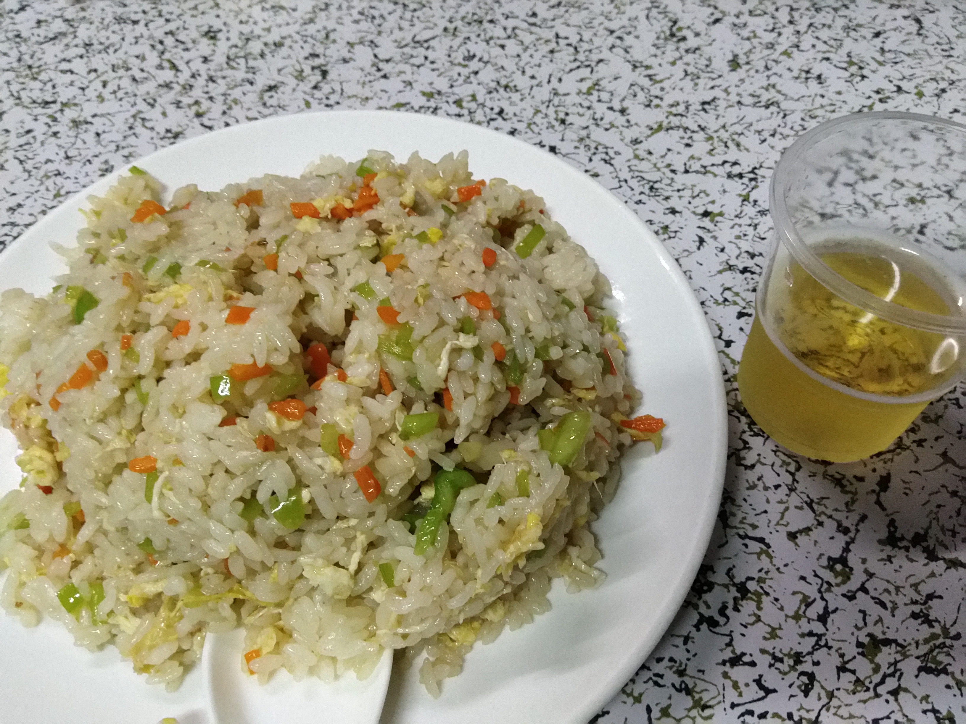 第一顿饭.jpg